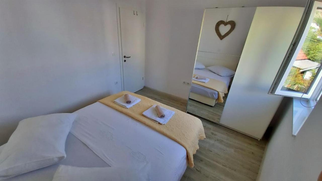 Apartments Zorica Duce Luaran gambar